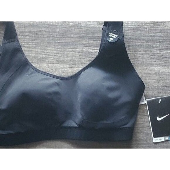 New Nike Scoop Back Wire-Free Medium Control Sports Bra Size 32D 552721 - Picture 1 of 6
